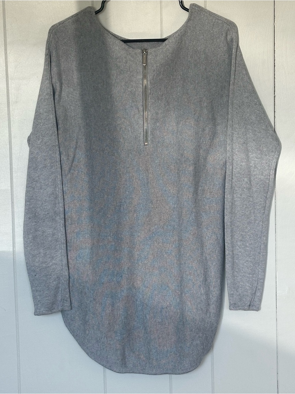 Michael Kors Men's Light Gray Half-Zip Sweater – Size Small